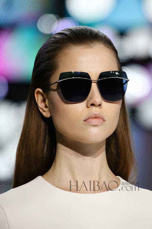 2014秋冬巴黎时装周Christian Dior 秀场细节