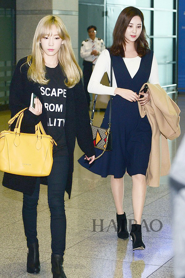 少女时代组合成员泰妍、徐贤10月28日韩国仁川机场街拍 (上海返回韩国)