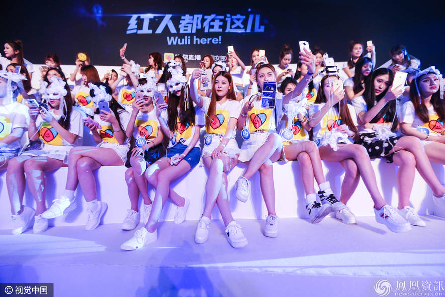 网红脸识别大赛 亲妈认错女儿 网红脸识别大赛 亲妈认错女儿