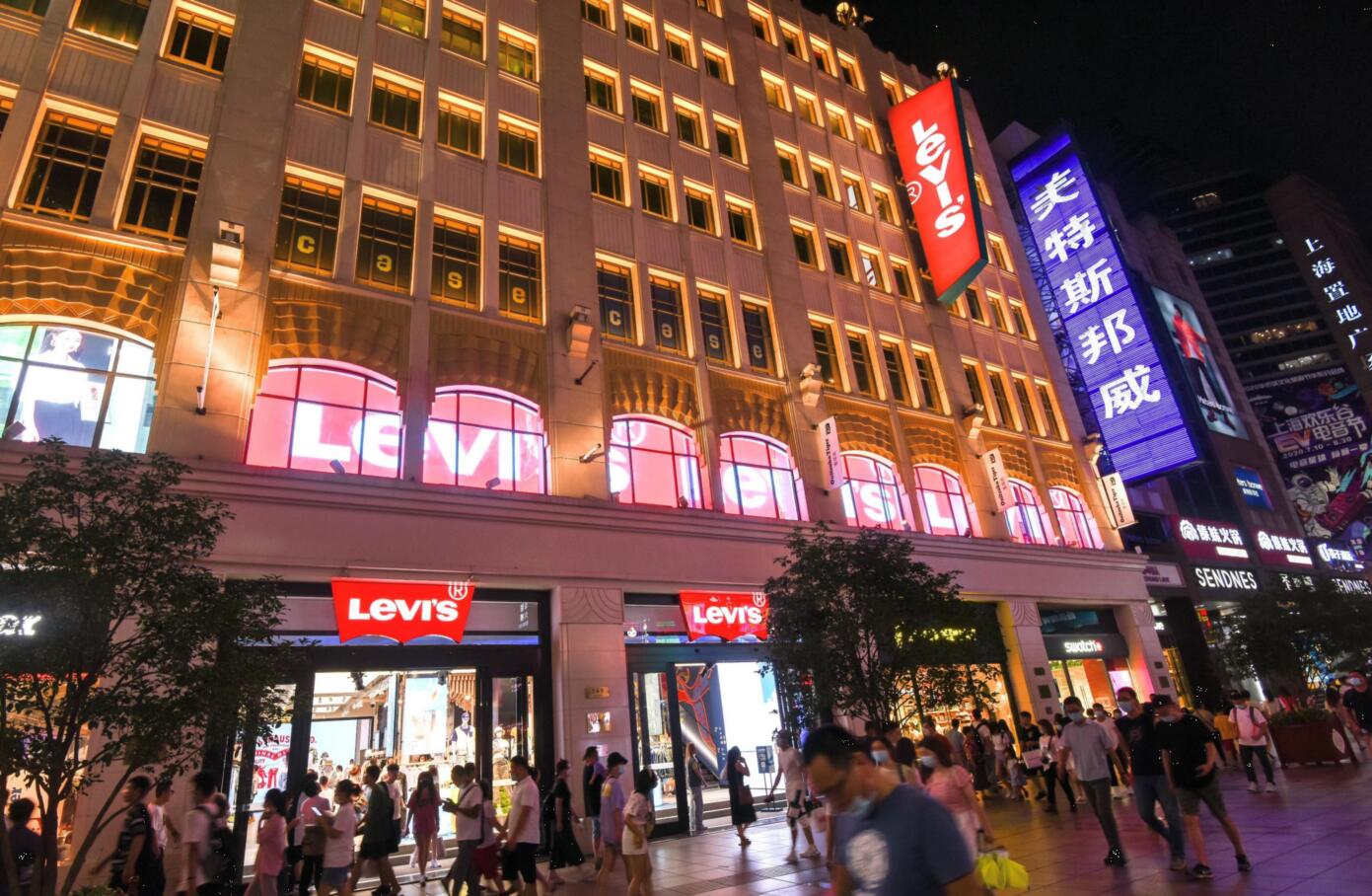 丹宁梦工厂,潮流文化新地标 ——Levi’s 上海南京东路新生代旗舰店盛大开幕