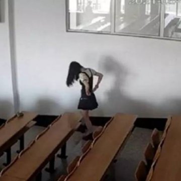 黑龙江科技大学404教室一段12分钟不雅视频遭疯传